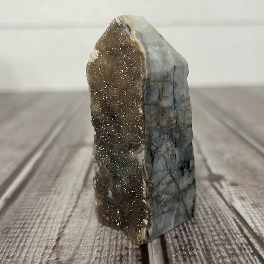 Agate Druzy Tower