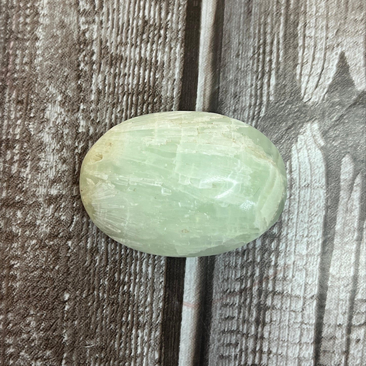 Pistachio Calcite Palm Stone